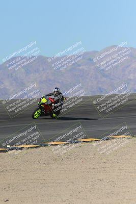 media/Nov-12-2023-SoCal Trackdays (Sun) [[5d1fba4e7d]]/Bowl (930am)/